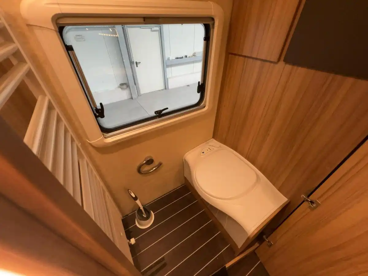 KNAUS SUN I 900 Automatik - Ansicht 16